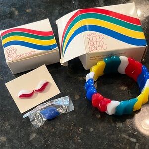 vintage Avon "Summer Brights" multi-colored stretch bracelet lucite 1984.